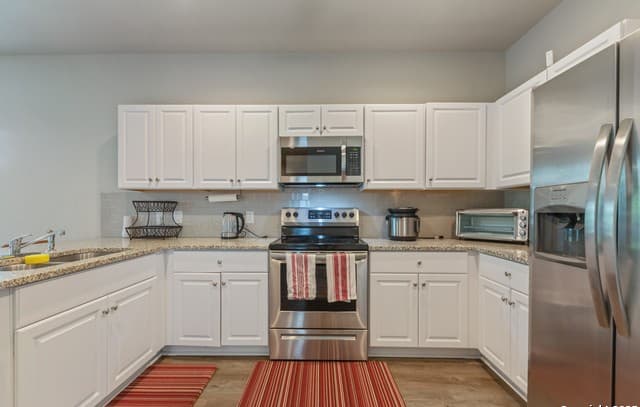 rental at 7627  Apex Landing in San Antonio, TX — photo 5