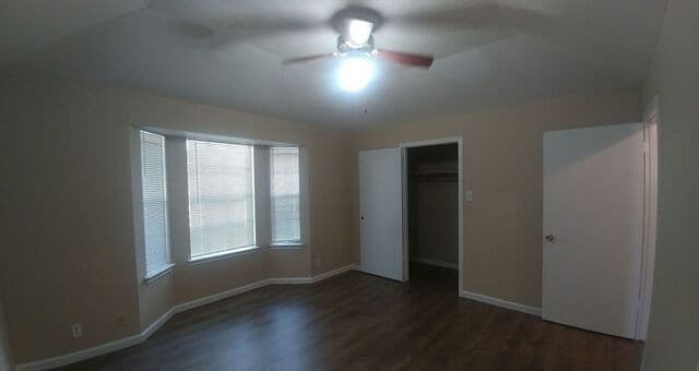 rental at 8131  Forest Dawn in Live Oak, TX — photo 4