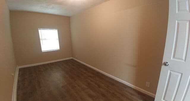 rental at 8131  Forest Dawn in Live Oak, TX — photo 5