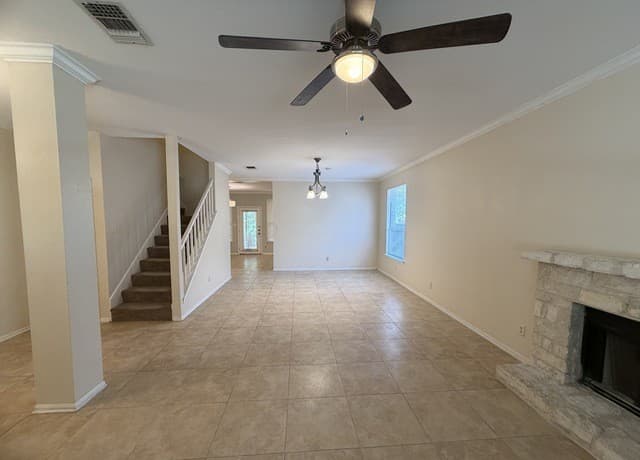 rental at 13123  Burgundy Pt in San Antonio, TX — photo 2