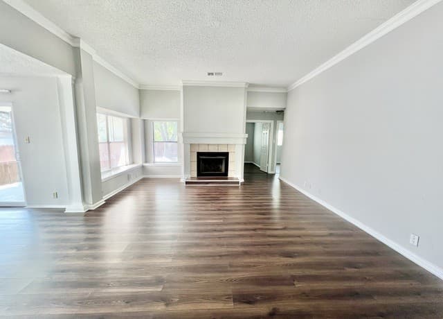 rental at 8626  Serene Ridge Drive in San Antonio, TX — photo 3
