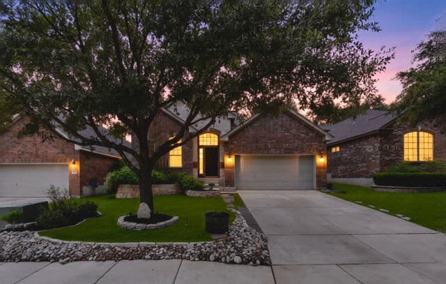 rental at 24751  Buck Crk in San Antonio, TX — photo 1