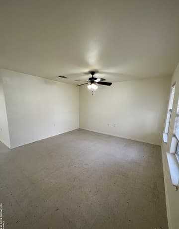 rental at 934  Arbor Pl in San Antonio, TX — photo 1