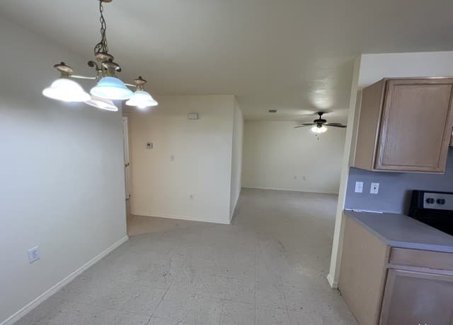 rental at 934  Arbor Pl in San Antonio, TX — photo 5