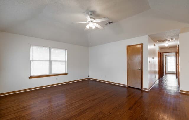 rental at 2740  Maple Tree Rd in New Braunfels, TX — photo 4
