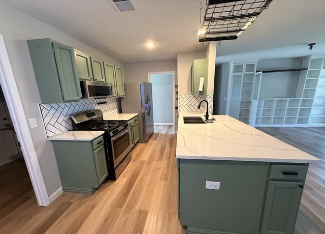 rental at 9919  Wagon Train in Converse, TX — photo 4