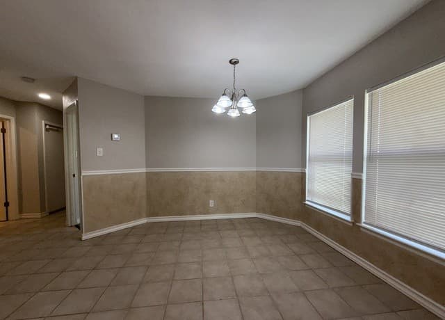 rental at 7107  Winter Rdg in Converse, TX — photo 5