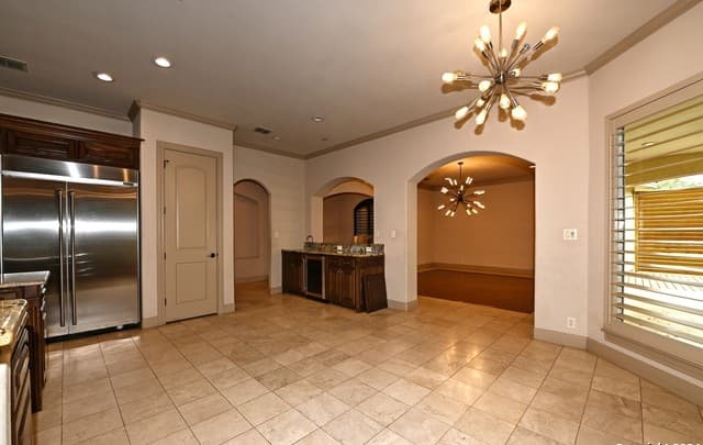 rental at 30  Stone Hill Ct in San Antonio, TX — photo 2