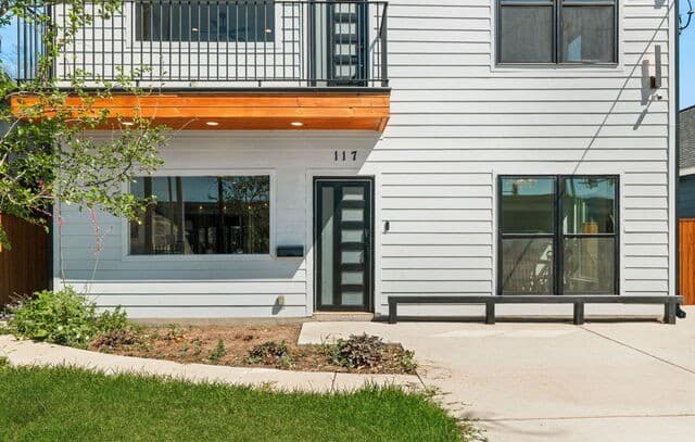 rental at 117  Carle Ave in San Antonio, TX — photo 3
