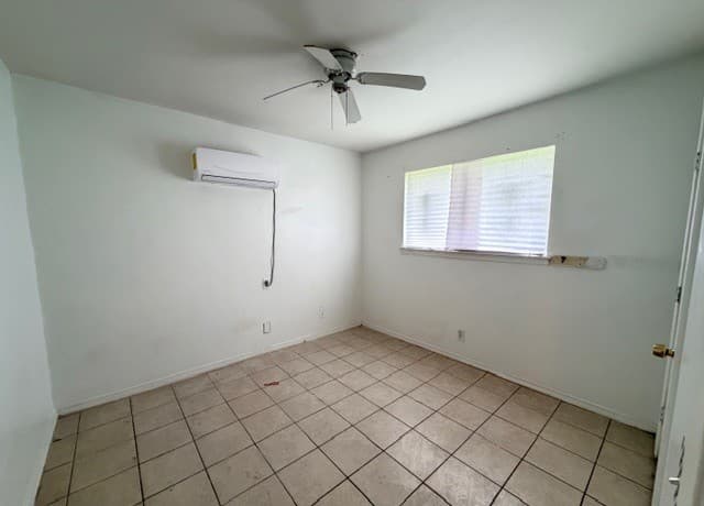 rental at 6206  Rose Vly in San Antonio, TX — photo 5