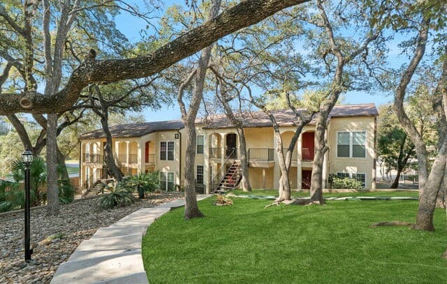 rental at 8702  Village Dr Unit 302 in San Antonio, TX — photo 1