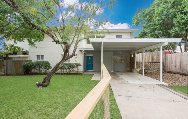 rental at 824 Terrell Rd in San Antonio TX