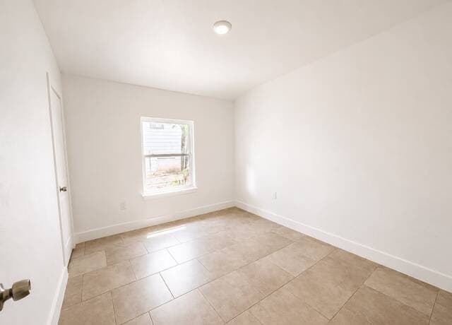 rental at 2130  Virginia Blvd in San Antonio, TX — photo 4