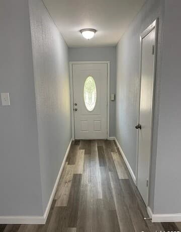 rental at 5135  Tom Stafford Dr in Kirby, TX — photo 2