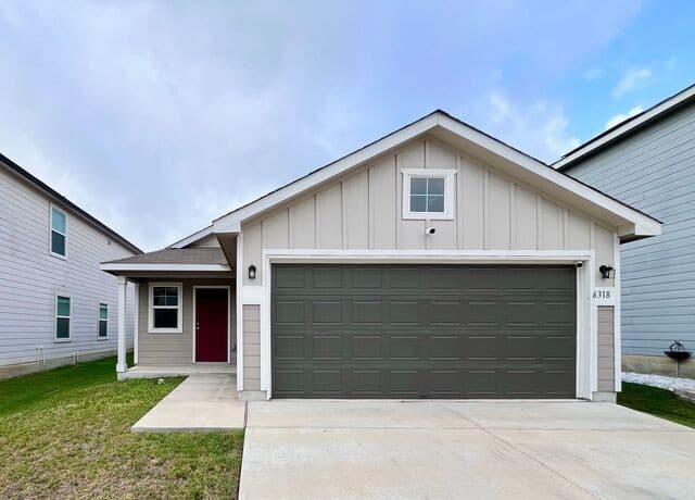 rental at 6318  Sycamore Run in San Antonio, TX — photo 1