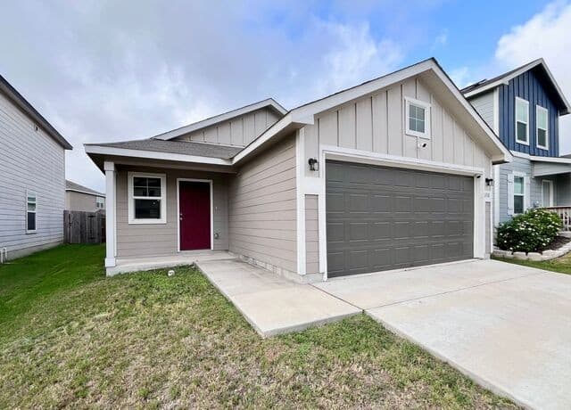 rental at 6318  Sycamore Run in San Antonio, TX — photo 2