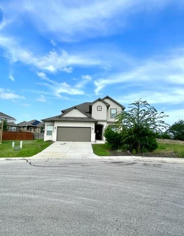 rental at 15306 Comanche Grv in San Antonio TX