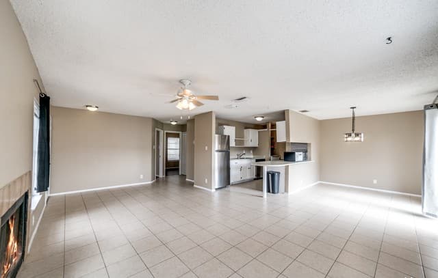 rental at 6854  Arbor Springs Dr in San Antonio, TX — photo 4