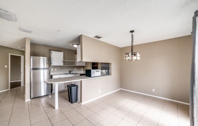 rental at 6854  Arbor Springs Dr in San Antonio, TX — photo 5