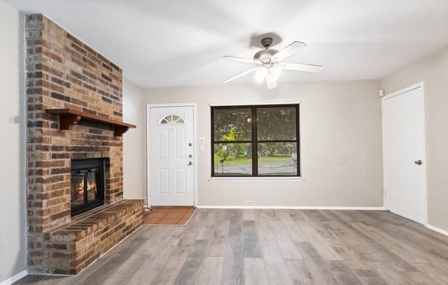 rental at 12214  Lone Shadow Trail in Live Oak, TX — photo 4