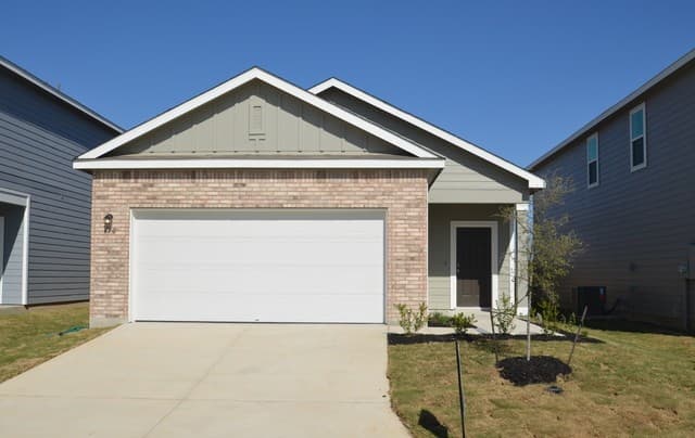 rental at 870  Barnacle Ct in Adkins, TX — photo 1