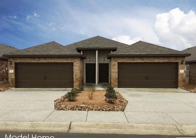 rental at 2548  Pahmeyer Rd in New Braunfels, TX — photo 1
