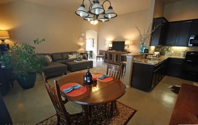 rental at 2548  Pahmeyer Rd in New Braunfels, TX — photo 2