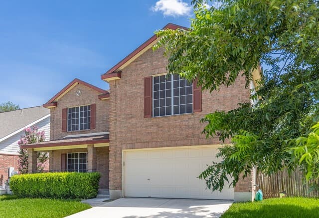 rental at 3604  Meade St in Schertz, TX — photo 3