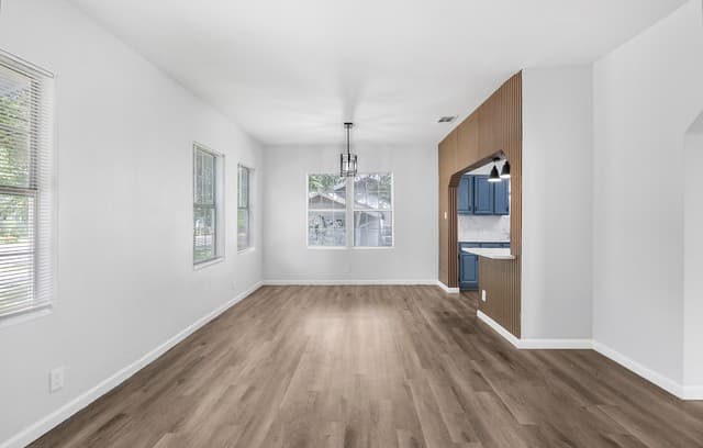 rental at 1029  Fulton Ave in San Antonio, TX — photo 4