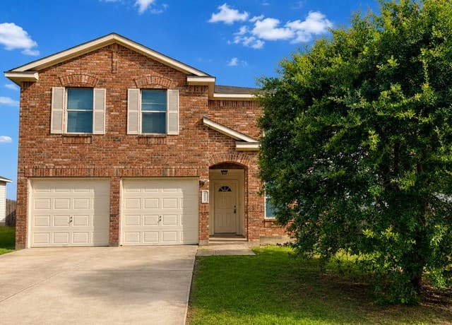 rental at 8011  Hoosier Park in Selma, TX — photo 1