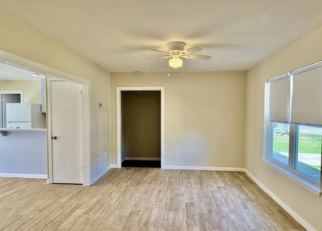 rental at 7050  Coral Tree Ln in San Antonio, TX — photo 2