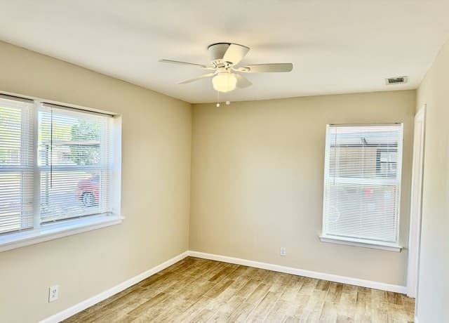 rental at 7050  Coral Tree Ln in San Antonio, TX — photo 4