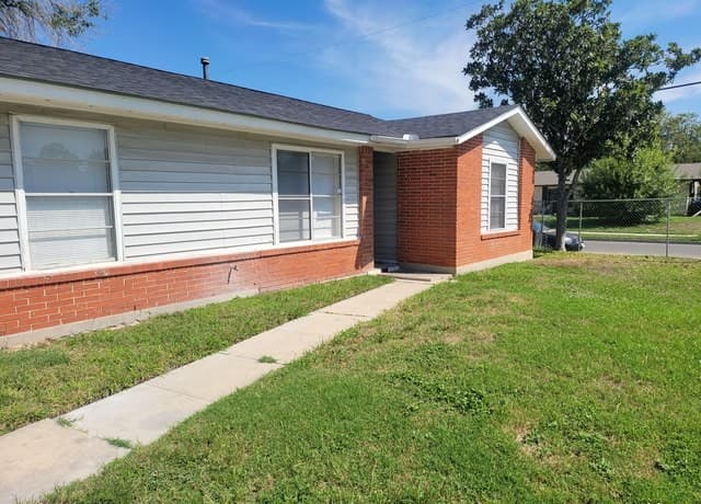 rental at 4731  Belinda Lee St in San Antonio, TX — photo 3