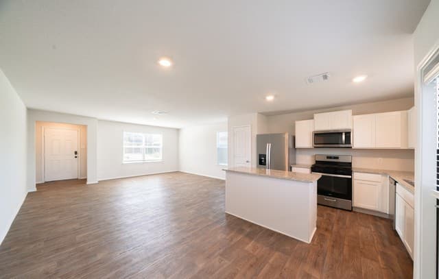 rental at 6835  Capriccio Spirit in San Antonio, TX — photo 4
