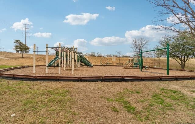 rental at 11007  Bluff Cyn in San Antonio, TX — photo 3
