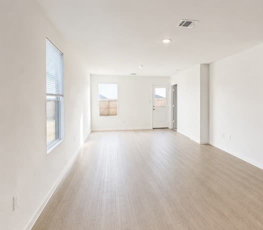 rental at 7507  Adam Star in San Antonio, TX — photo 5