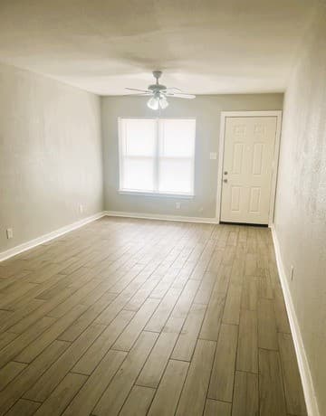 rental at 451  Natalen Ave Unit 1101, 1201, 3101 in San Antonio, TX — photo 4