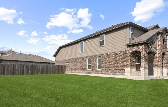 rental at 15143  Field Sparrow in San Antonio, TX — photo 4