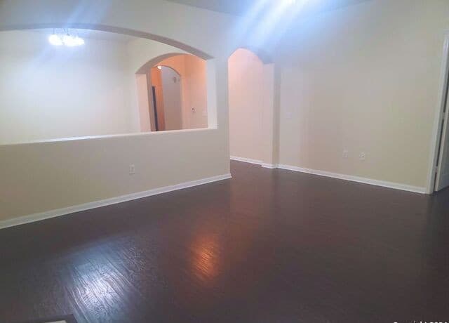 rental at 12610  Course View Dr in San Antonio, TX — photo 5
