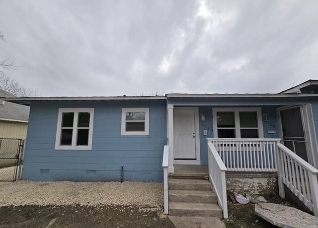 rental at 1124  Fenfield in San Antonio, TX — photo 1
