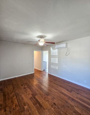 rental at 1124  Fenfield in San Antonio, TX — photo 5