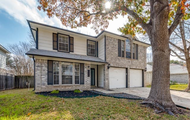 rental at 1017  Silvertree in Schertz, TX — photo 1