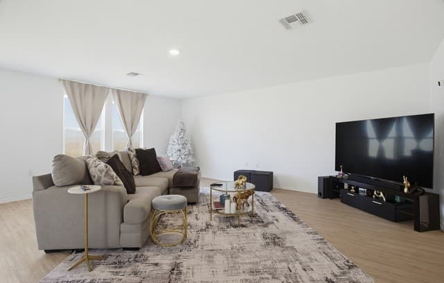 rental at 1202  Couples Pass in San Antonio, TX — photo 3