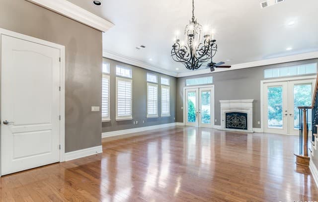 rental at 7897  Broadway Unit 702 in San Antonio, TX — photo 4