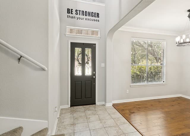 rental at 822  Tiger Lily in San Antonio, TX — photo 5