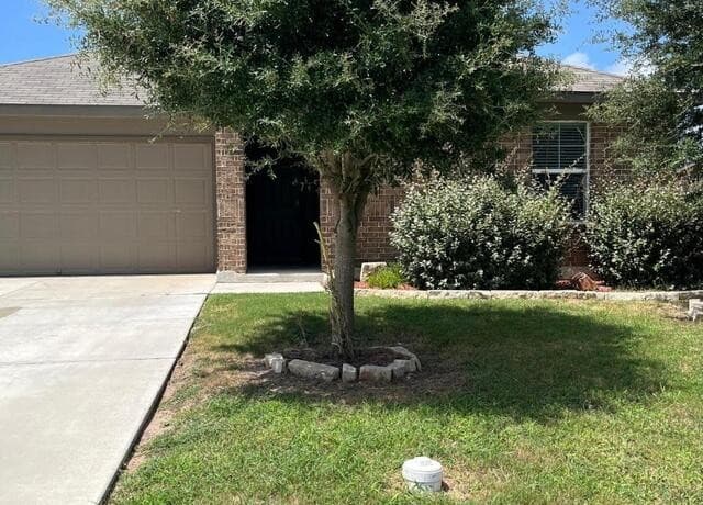 rental at 2118  Silver Maple in New Braunfels, TX — photo 1
