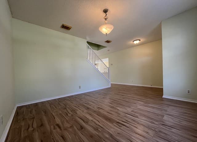 rental at 10403  Pelican Oak Dr in San Antonio, TX — photo 2