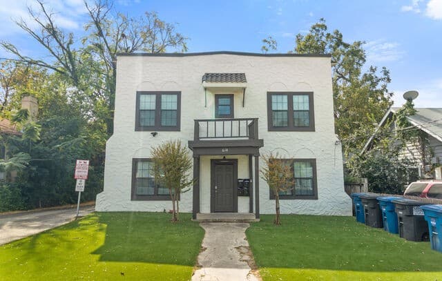 rental at 614  Fulton Ave Unit 4 in San Antonio TX