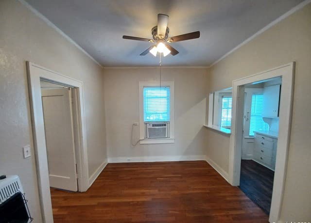 2-bedroom rental at 127 W Magnolia Ave Unit 4 in San Antonio, TX — photo 4
