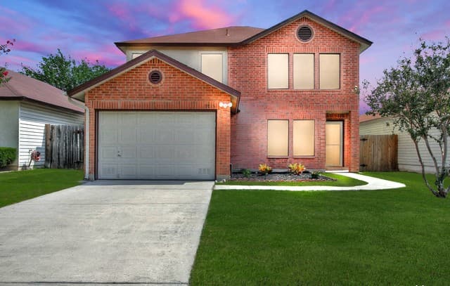 rental at 9715 Kashmir Dr in San Antonio TX